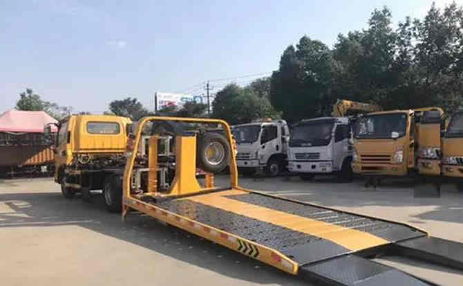 鹤城区汽车中途维修案例